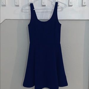 blue dress